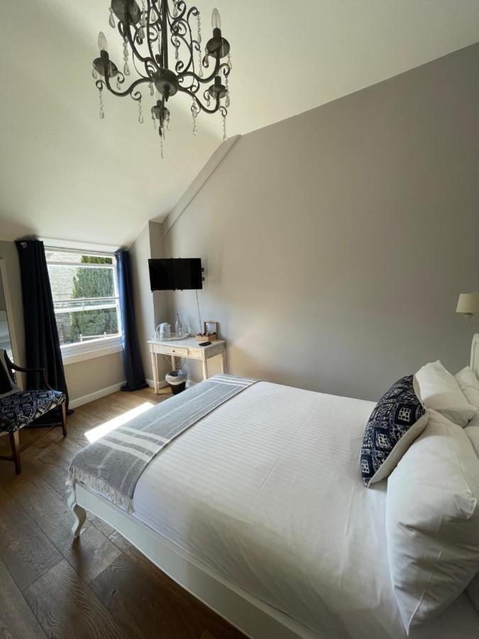 The Queen Matilda Country Rooms Avening Εξωτερικό φωτογραφία